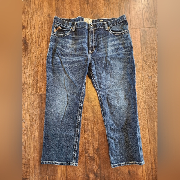 Ariat M4 Men’s 44x30 Relaxed Boot Cut Jeans Blue Denim Medium Wash Distressed - Picture 1 of 8